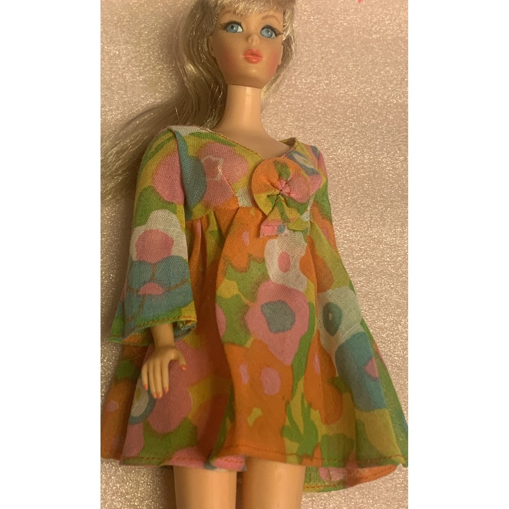 Vintage Barbie  Flower Wower Dress #1453 Colorful Mod 👗 dress mint No doll